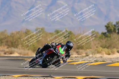 media/Nov-06-2022-SoCal Trackdays (Sun) [[208d2ccc26]]/Turn 7 Set 2 (1050am)/